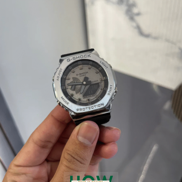 Durable Sport Watch for Men – Trendy Rugged Design