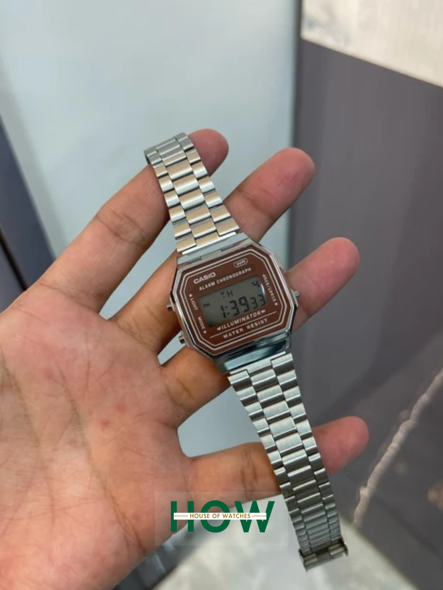 1 Retro Digital Watch for Men & Women – Trendy Vintage Vibe - Image 1