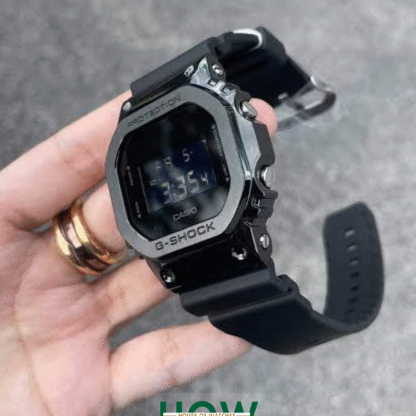 Black Strap Digital Watch for Men – Sporty & Trendy