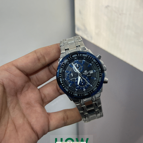 Blue Bezel Chronograph Watch for Men – Modern Steel Look