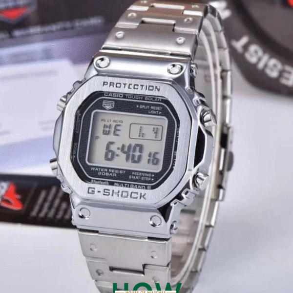 Silver Chain Digital Watch for Men – Stylish Street Look