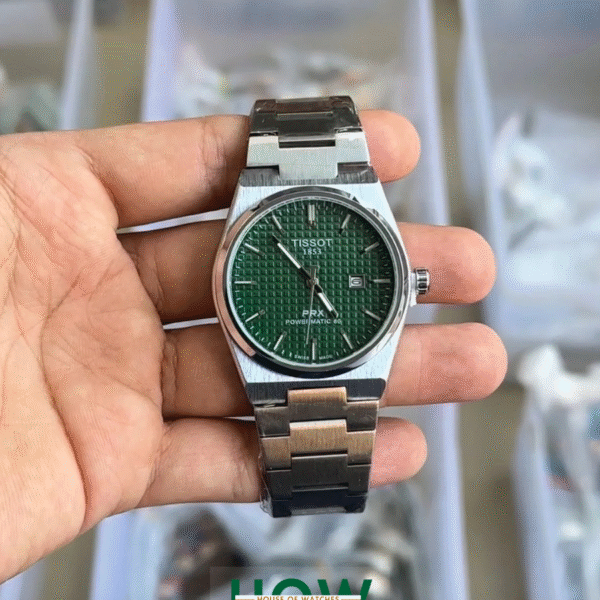 Green And Silver Stainless Steel Strapes Date Dial Watch For Men