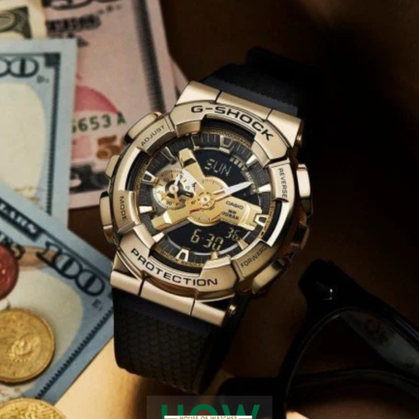 Men’s Bold Dial Sports Wrist Watch