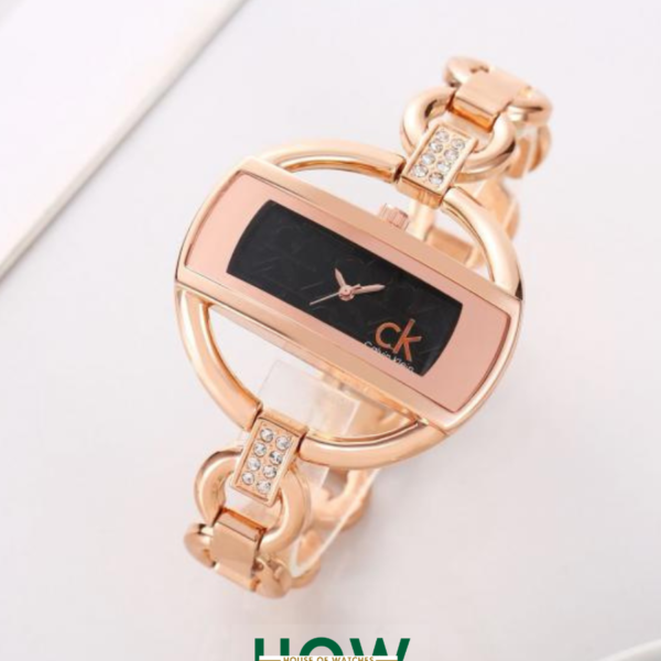 Minimalist Round Dial Leather Strap Women’s Watch