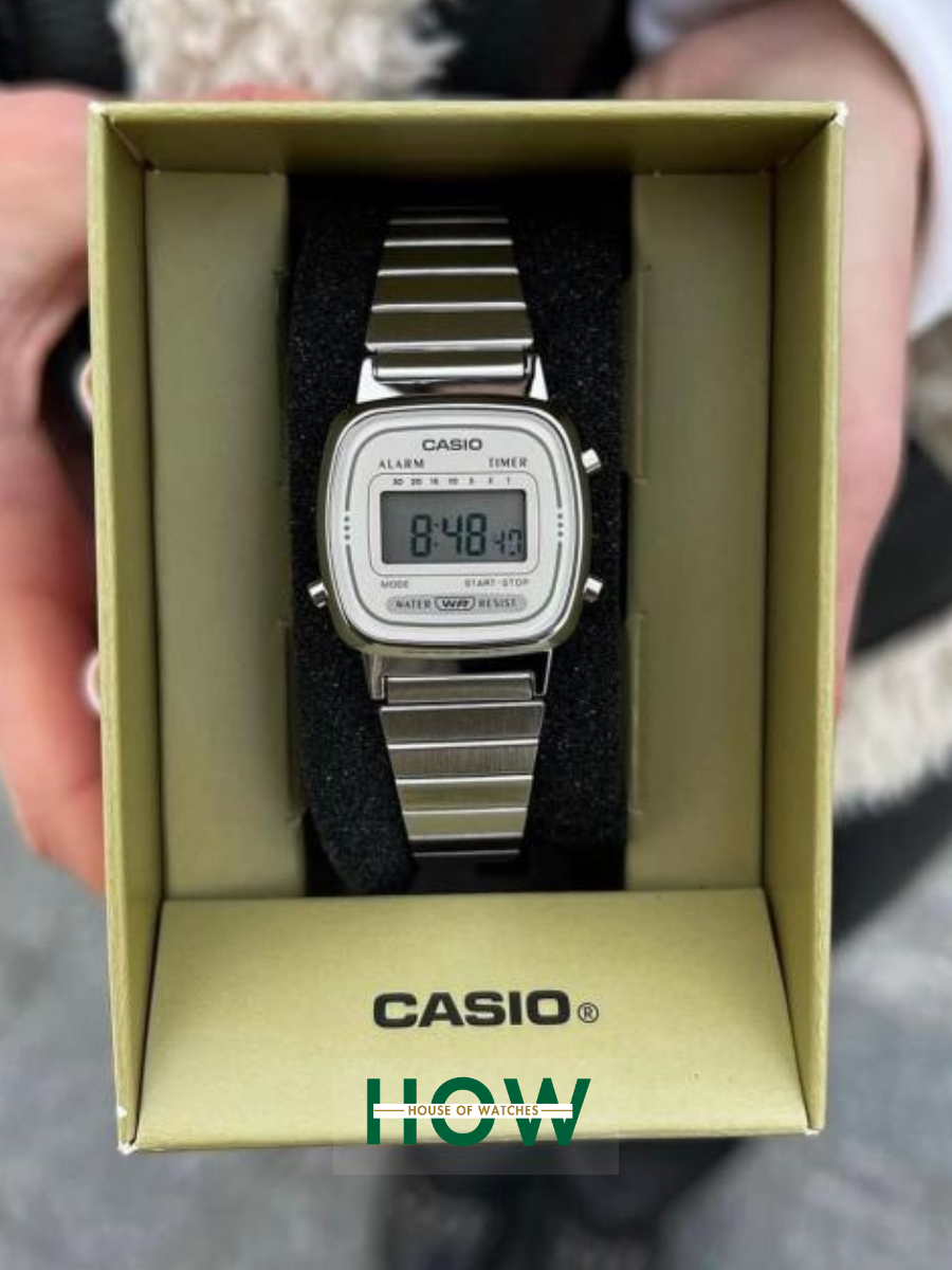 Image00001 Vintage Digital Silver Bracelet Women’s Watch - Image 1