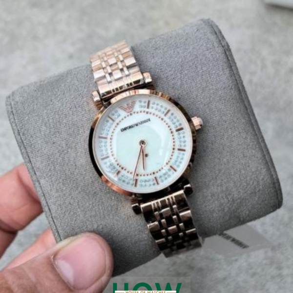 Classic Slim Leather Belt with Polished Buckle – Brown