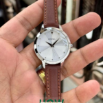 Minimalist Leather Belt with Classic Buckle – Tan Womens' Watch