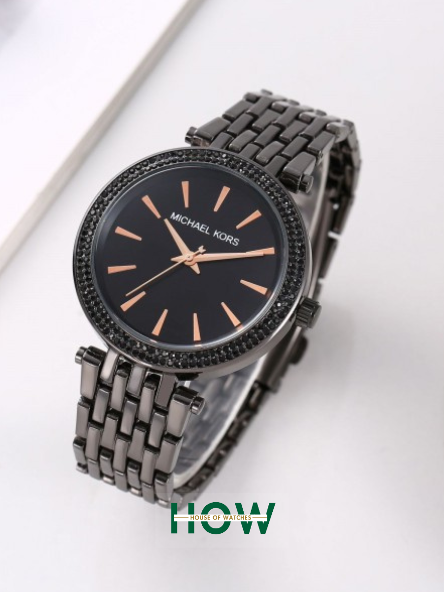 Image00001 Elegant Seashell Dial Bracelet-Style Women’s Watch - Image 1