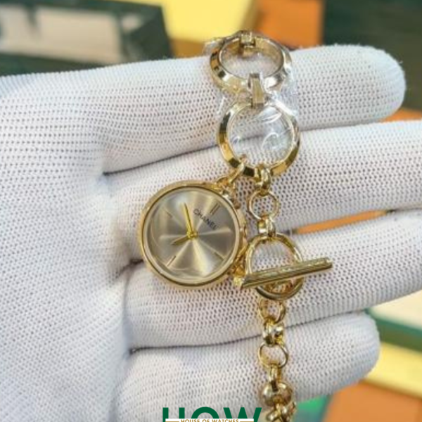 Luxury Quilted Pattern Dial Women’s Watch