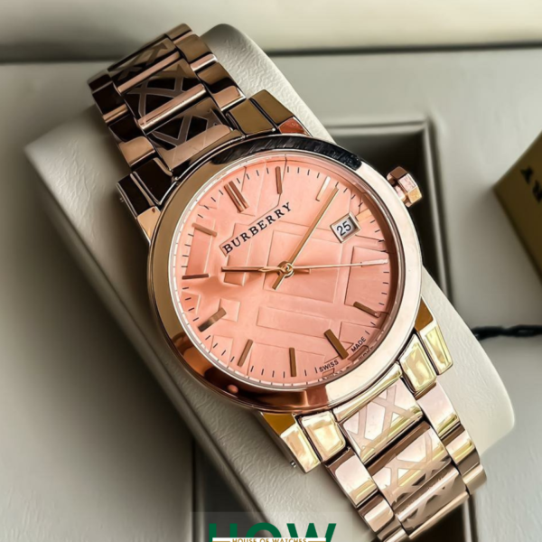 Classic Check Pattern Dial Leather Strap Watch