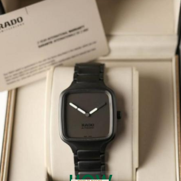 Elegant Black Square Dial Wrist Watch