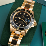 Luxury Gold Black Submarine Style Watch