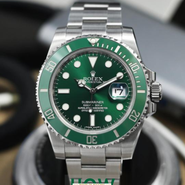 Luxury Green Dial Submarine Style Watch